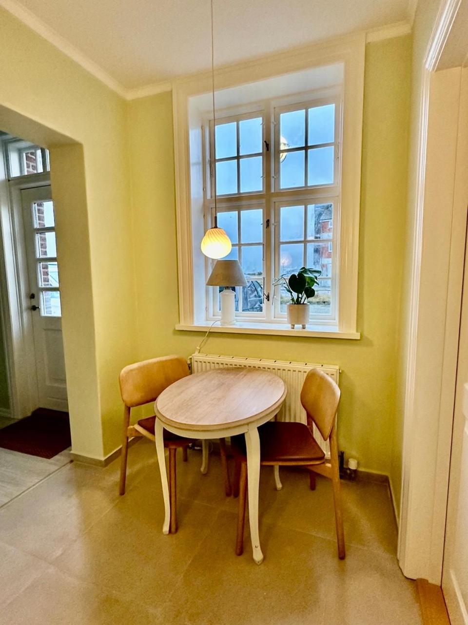 Hirtshals Gamle Station Bed and Breakfast Exteriör bild